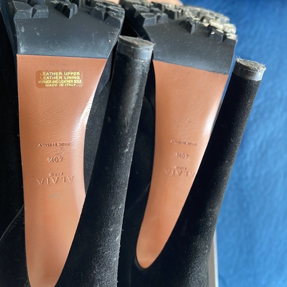 Alaïa Black Suede Ankle Booties Size 40.5 - Picture 9 of 9